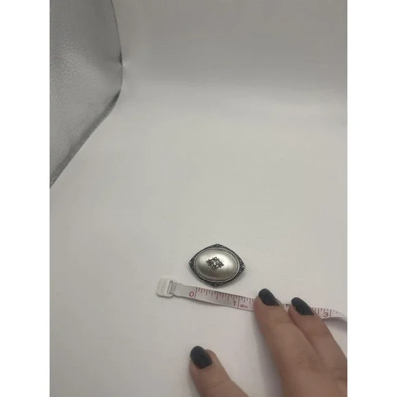 Avon Silver Tone Domed Oval Brooch Pin Faux Pearl Center Rhinestone Accent - Picture 2 of 3